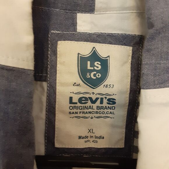 Levi Strauss & Co Shirt Men's XL Long Sleeve Button Up Blue Plaid Quilted Design - Picture 4 of 8